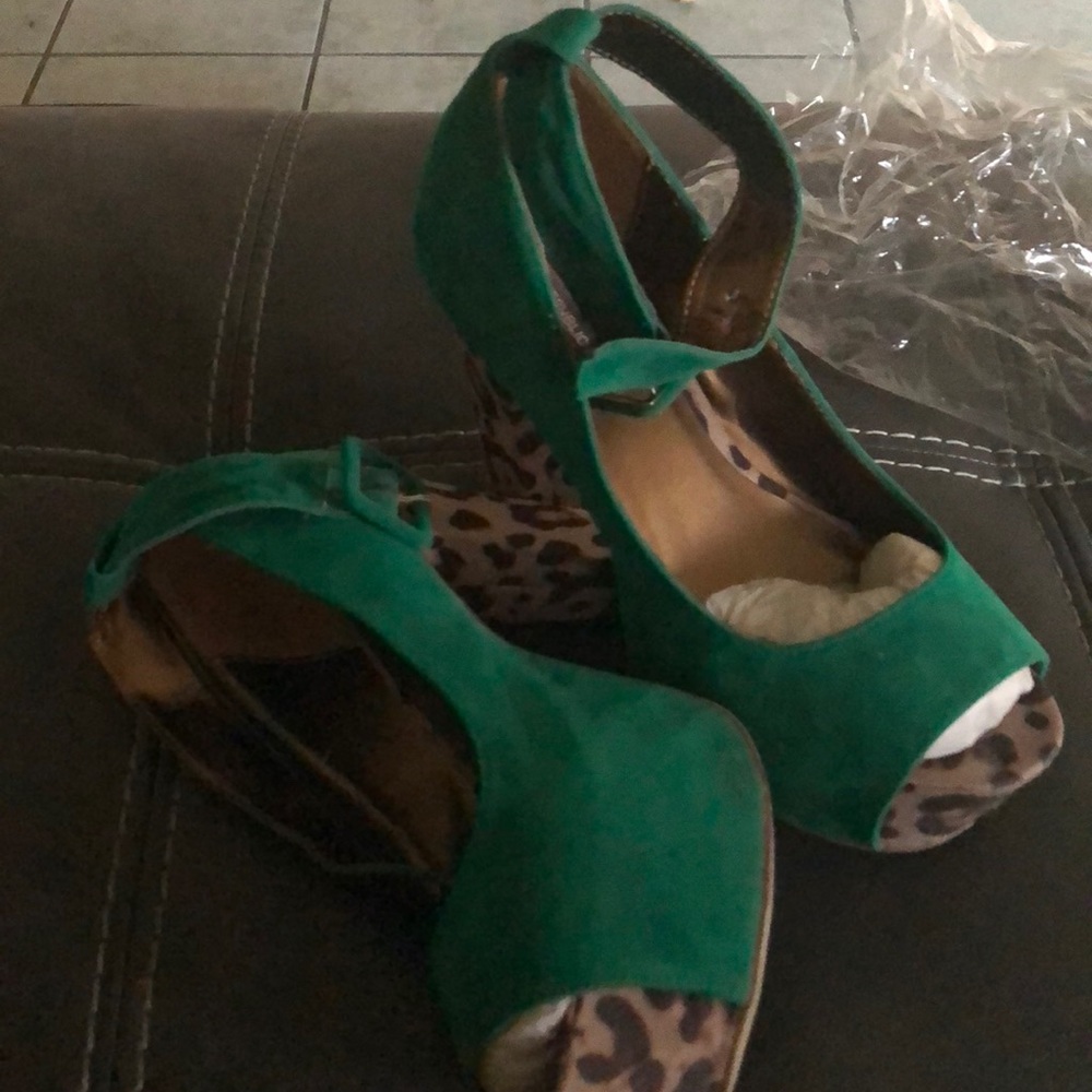 Shoes
